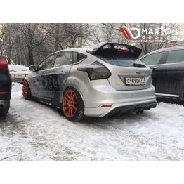 Накладка на задний бампер RS 2015 Look на Ford Focus III